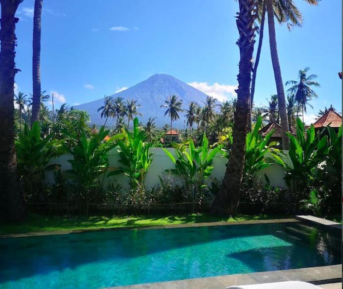 Villa Uhaina Amed Exterior foto